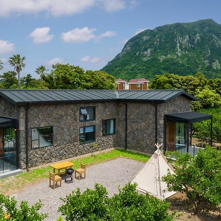 Wol Yeong Sa Gye Villa Seogwipo Exterior foto